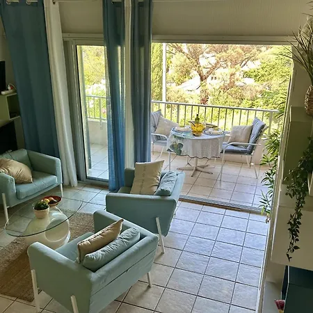 Bright House Close To The Calanque 別荘